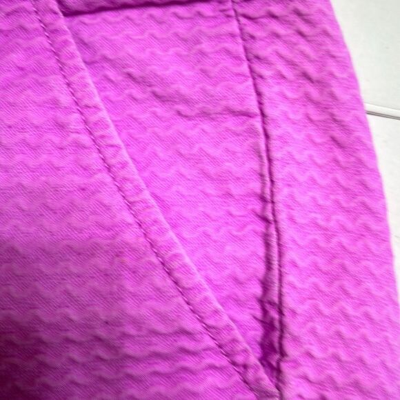 - LILLY PULITZER Pink Buttercup Shorts 4 - Picture 5 of 10